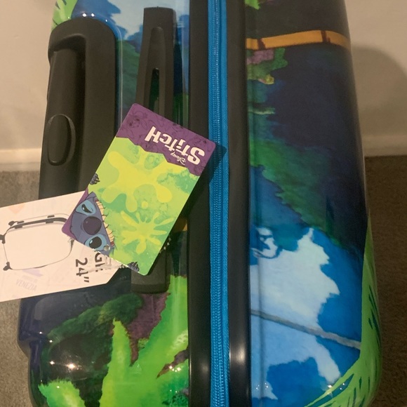 Disney Lilo & Stitch Spinner suitcase - Picture 3 of 6